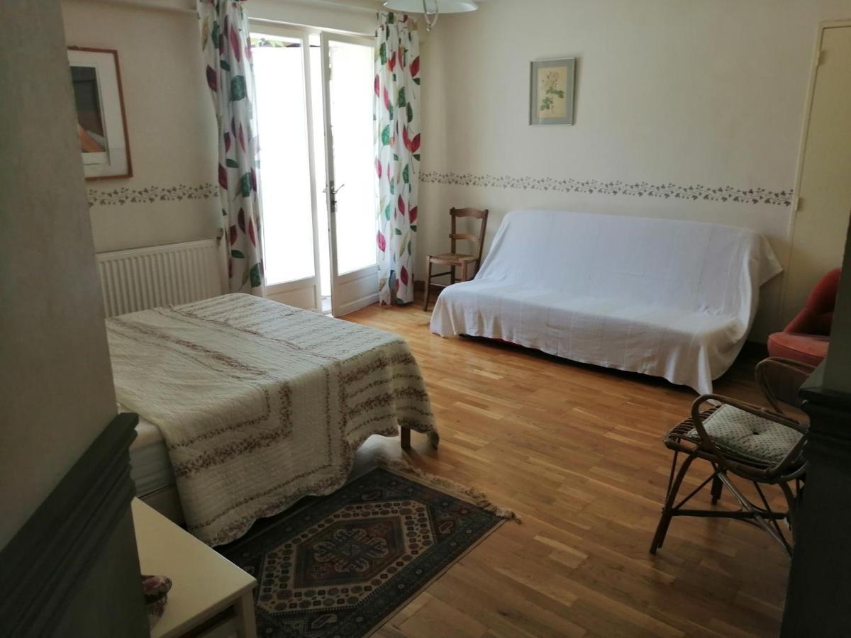 Spacieuse Maison De Village Climatisee Avec Jardin Patio Bessan Exterior foto